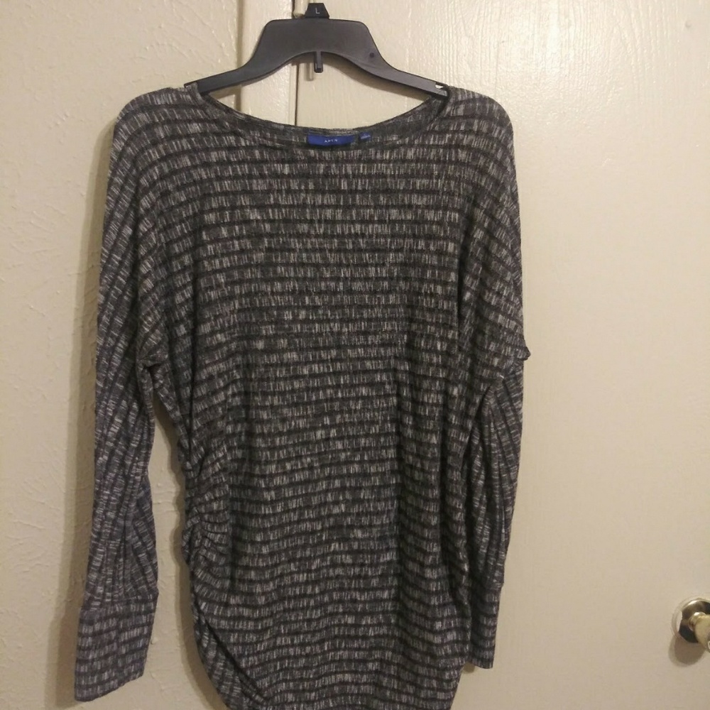 Gray Long Sleeve Top